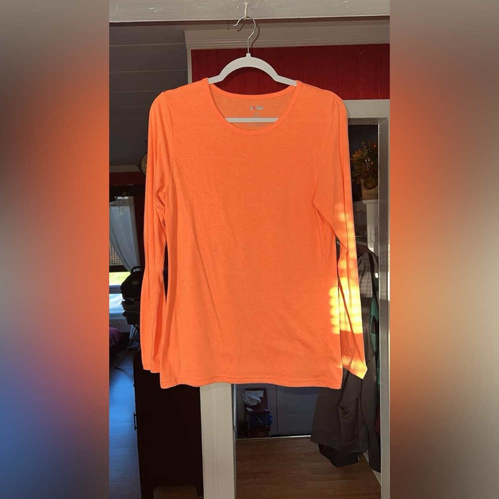 Sivaan | Neon Orange Longsleeve